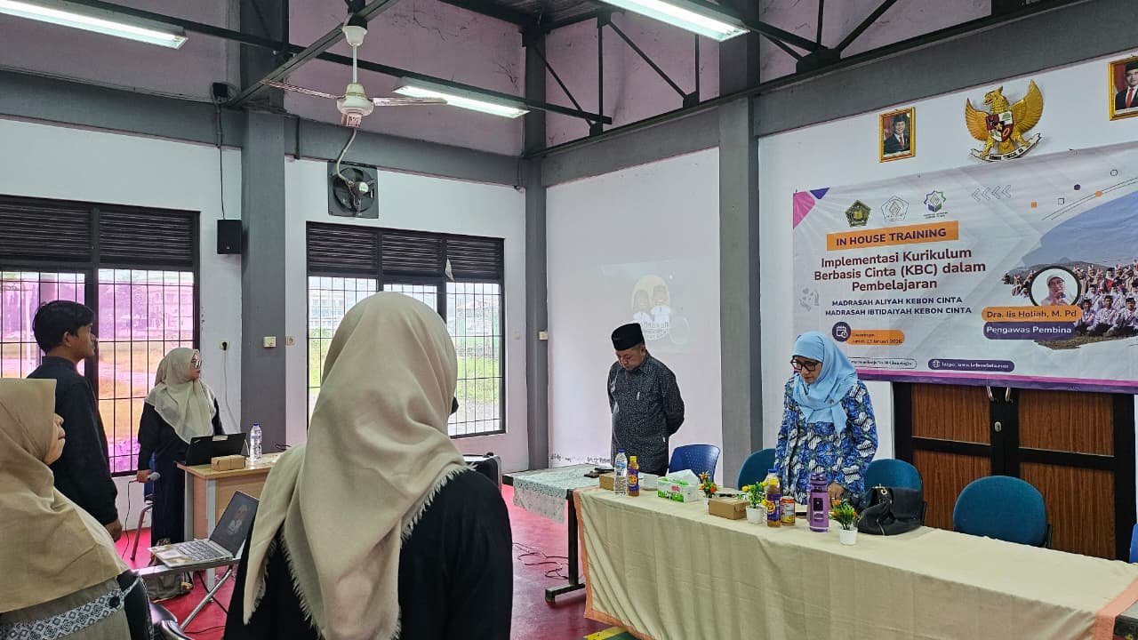 MAS Kebon Cinta Cirebon Gelar IHT Kurikulum Berbasis Cinta, Perkuat Pembelajaran Deep Learning